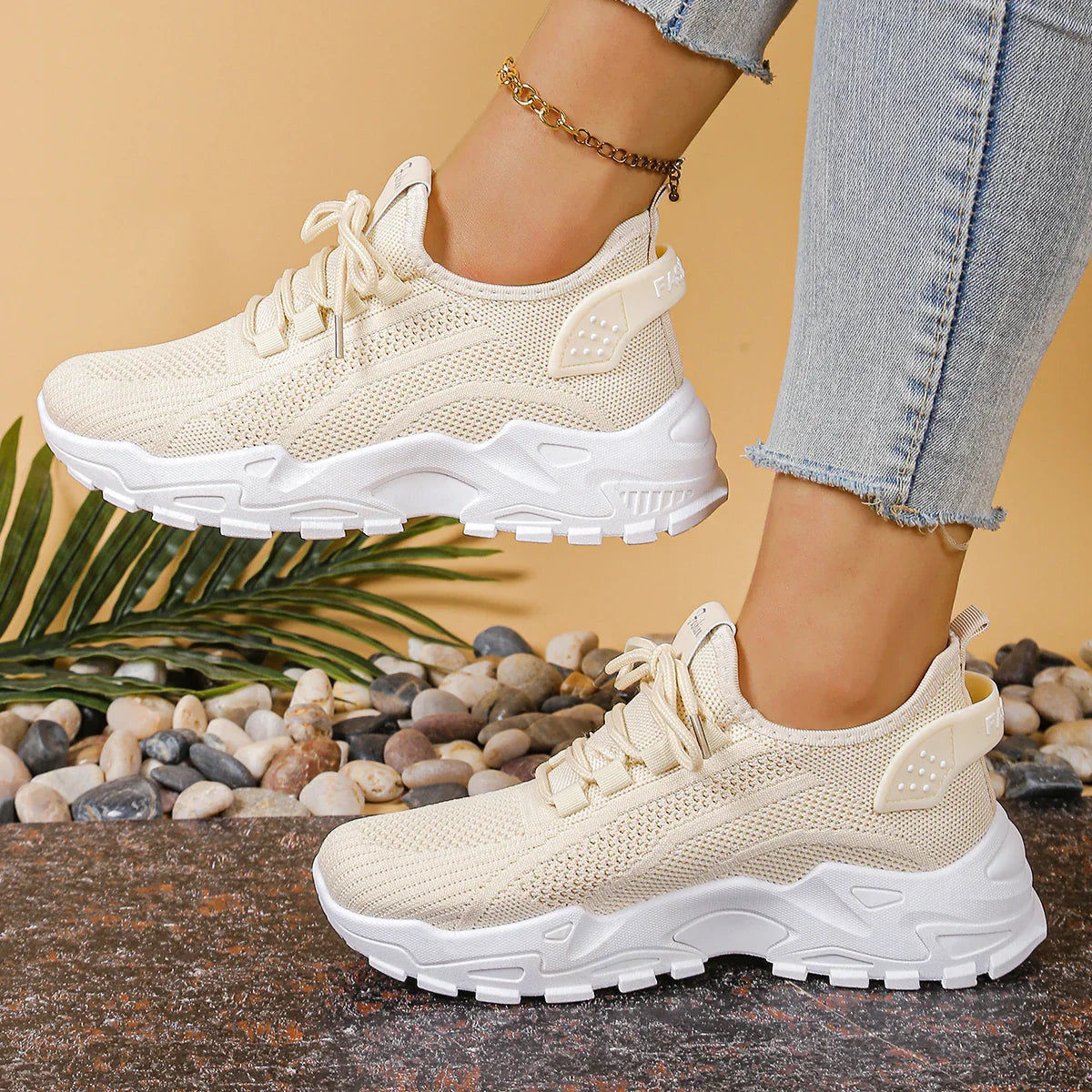 SOLARA™ | Breathable orthopedic shoes with ergonomic design for women
