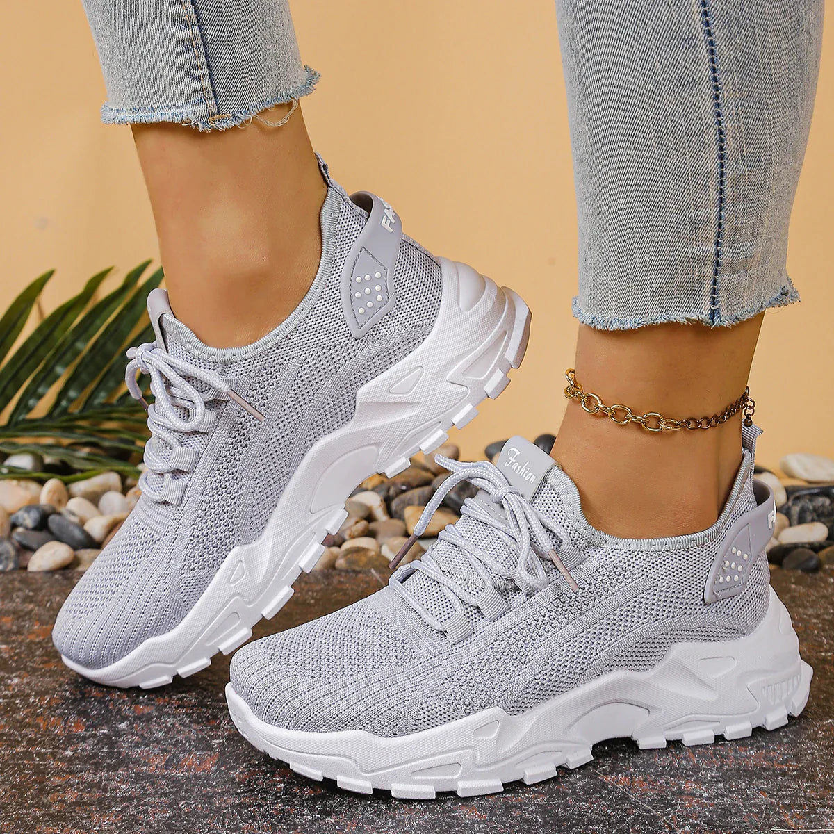SOLARA™ | Breathable orthopedic shoes with ergonomic design for women